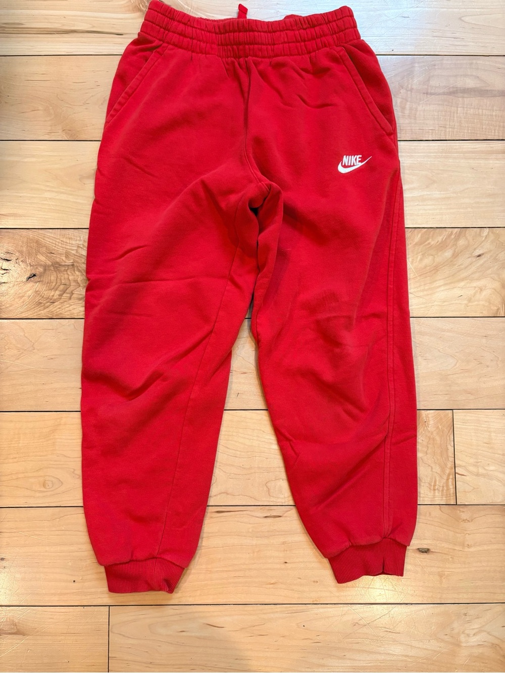 Red Nike Youth L Sweatpants
